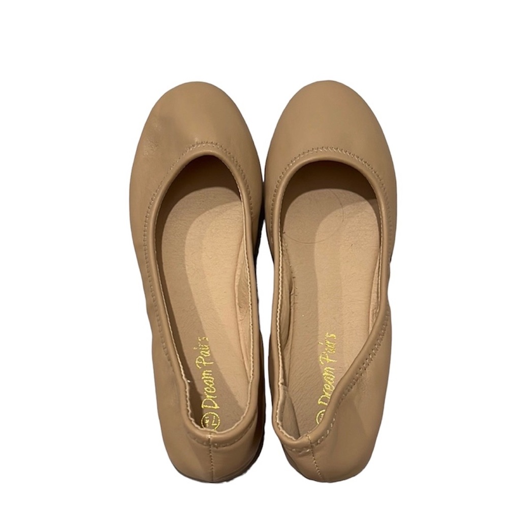 Nude ballet flats